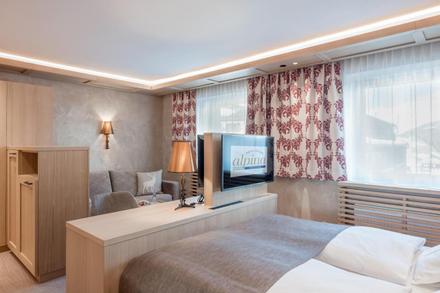 Hotel Alpina Deluxe – bild 5