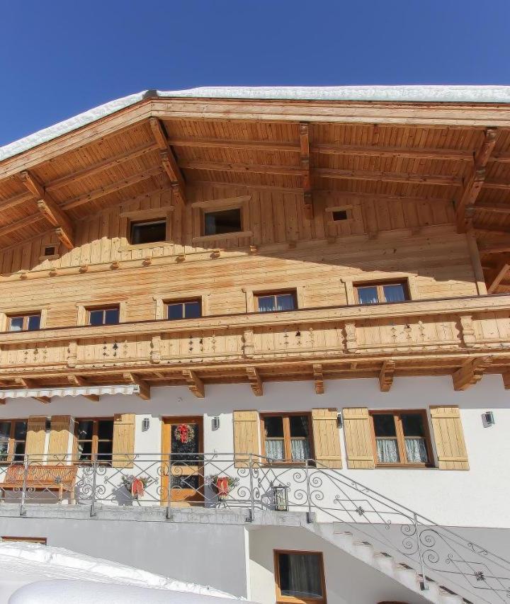 One-Bedroom Apartment (1 large bed) - Free WiFi – Obertaxinghof