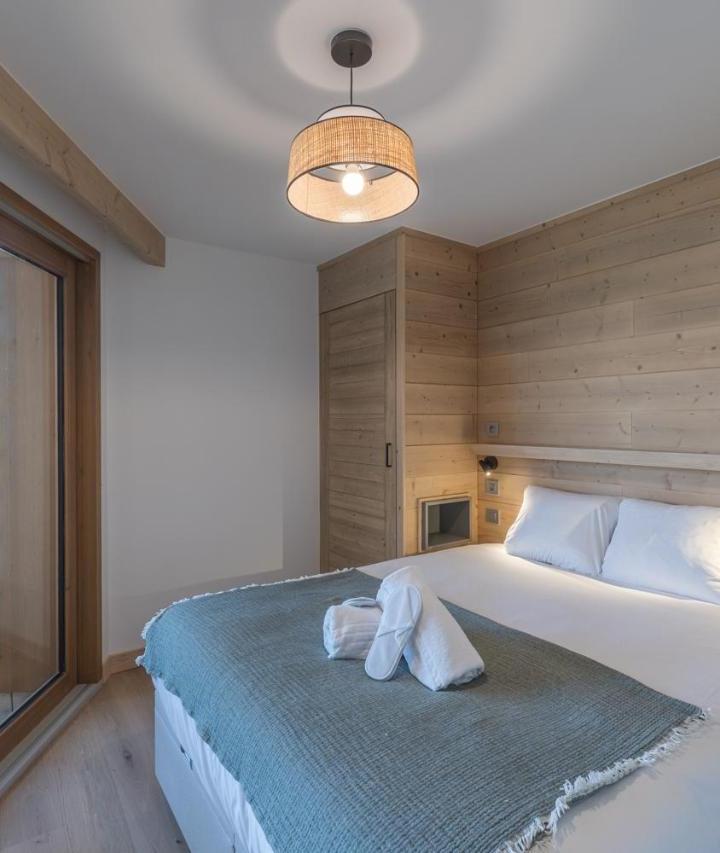 Apartment with View and Balcony (1 large bed) - Free WiFi – Alpe D'huez Houses - L'emparis - Phoenix3 - Pour 5 Ski in Ski Out Wellness Et Vue Magnifique