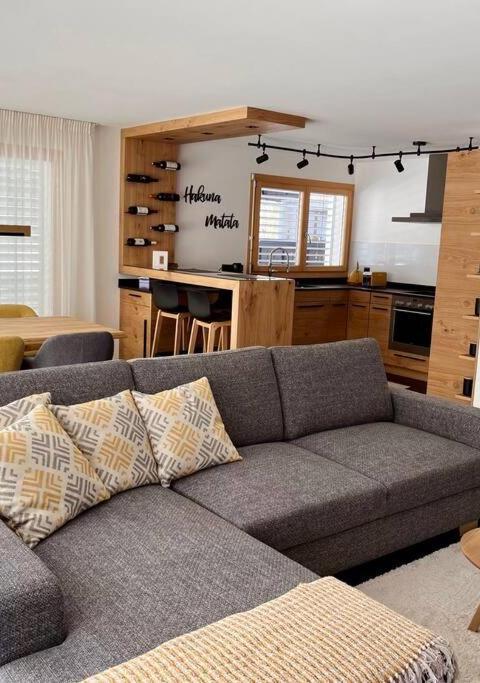 Perla Garden, Stylish Apartment – Saas Fee