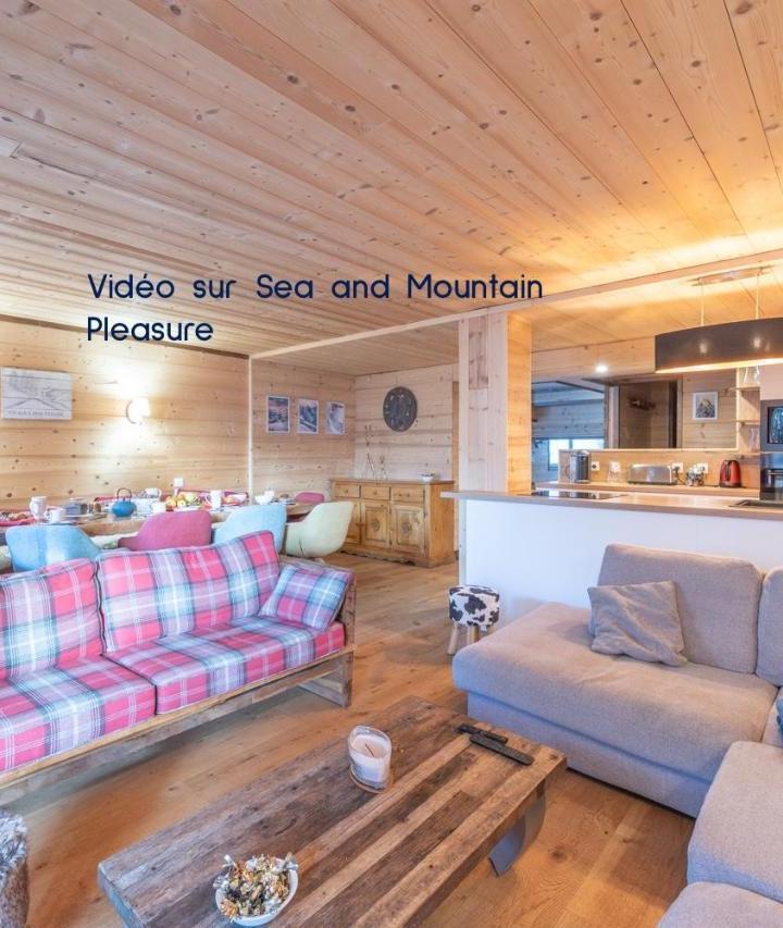 Apartment - Ground Floor (4 single beds) - Free WiFi – Chalet Alpe D'huez 1850-Sea And Mountain Pleasure Avec 2 Appartements- 1 Appartement 3 Chambres 8 Couchages - 3 Salles D'eau Et 1 Appartement 5 Chambres 12 Couchages 5 Salles D'eau - Jacuzzi Et Sauna -Pieds Des Pistes Et Centre