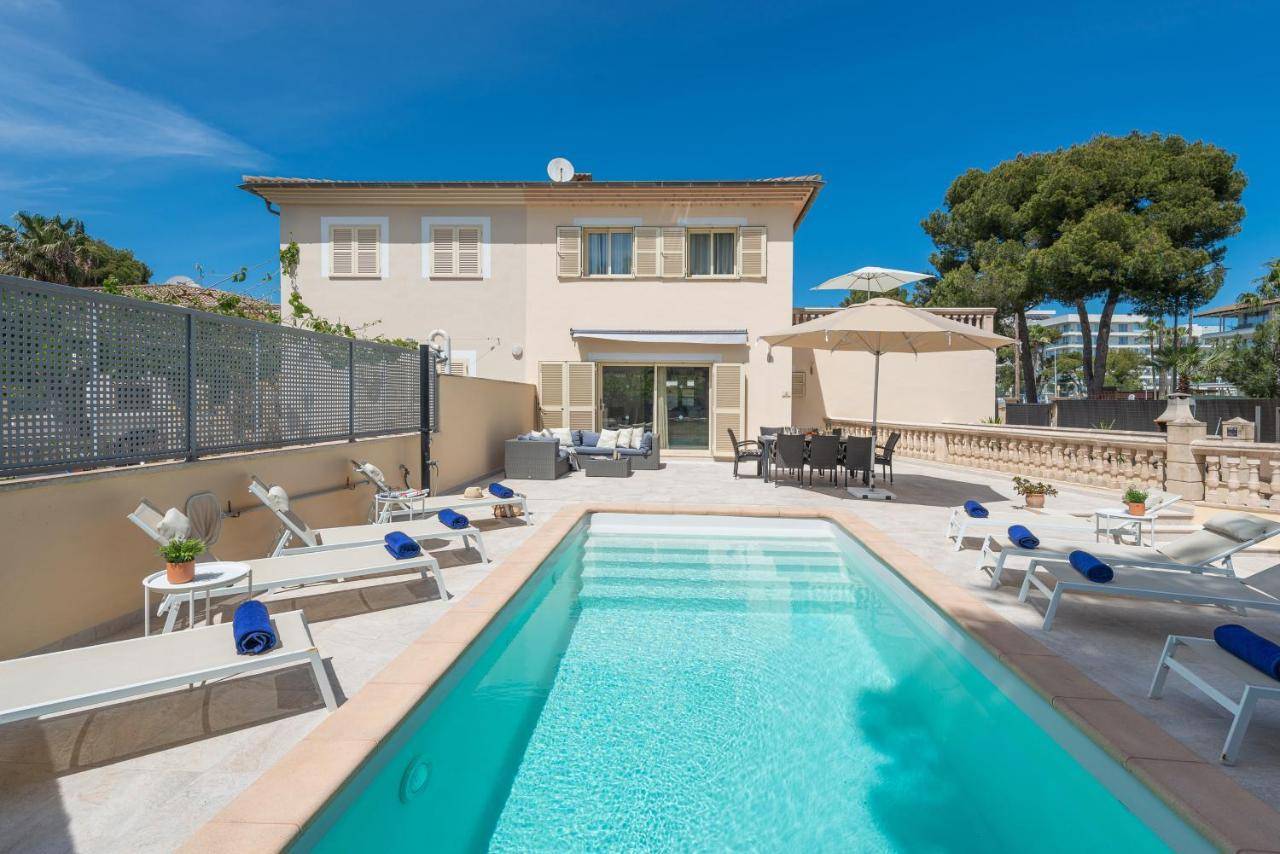 Villa Hilary, Alcúdia