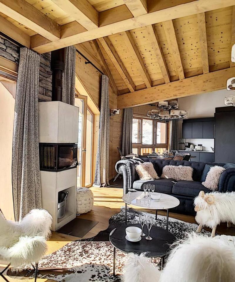 Chalet 2000 - Appartement Neuf · Proche Des Pistes · Balcon · Jacuzzi Mae-0834