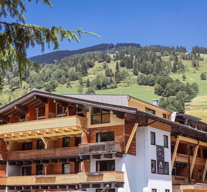 Apartment (1 Double Sofa Bed and 2 Large Twin Beds) – Saalbach Suite with Wellness Area