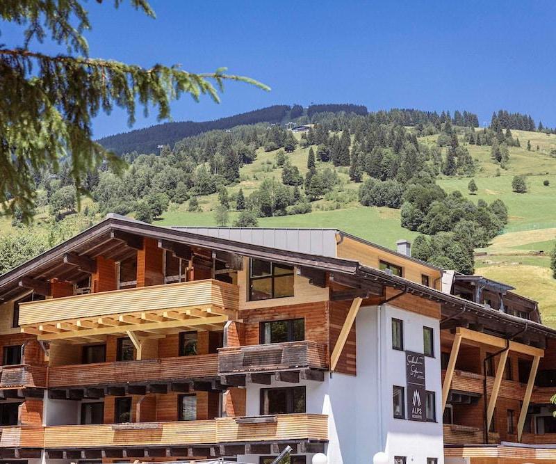 Saalbach Suite with Wellness Area