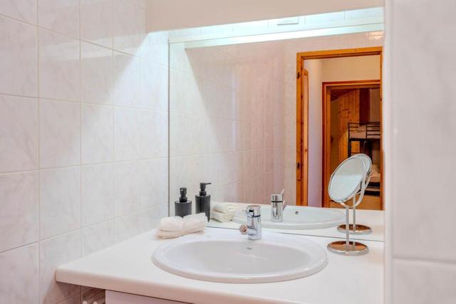 Residence Hermine, Ski In-Out with Wifi in Val Thorens, "V7" by Versant Collection – billede 8