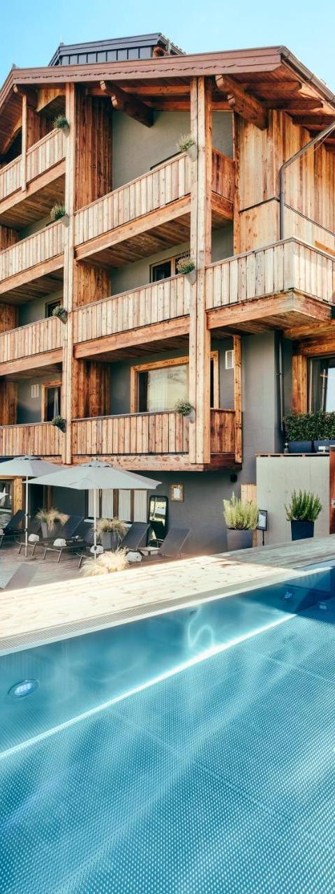 Almmonte Sensum Suites - Funky Living Hotel – Wagrain