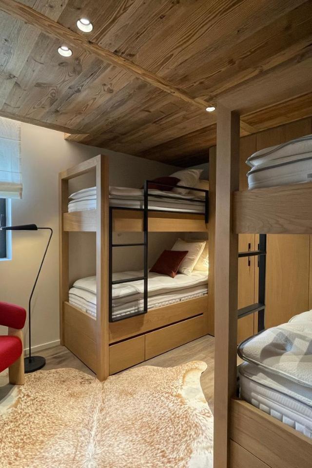 Homency - Chalet White Stone Neige Et Soleil – billede 3