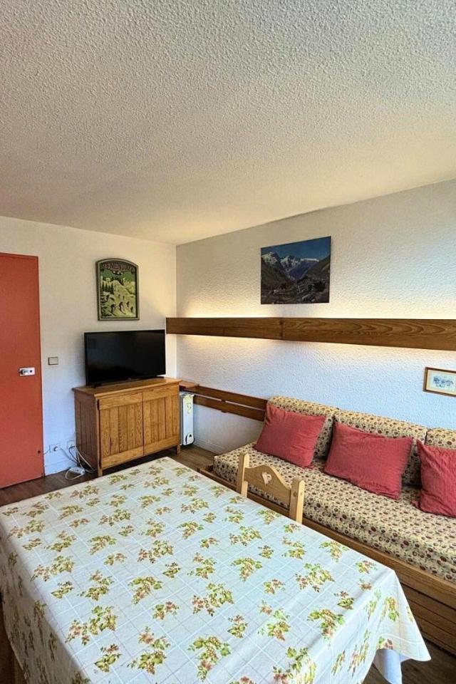 Residence Chaviere - Studio Ski Aux Pieds Au Coeur Des Menuires Pour 2 Personnes Mae-6174