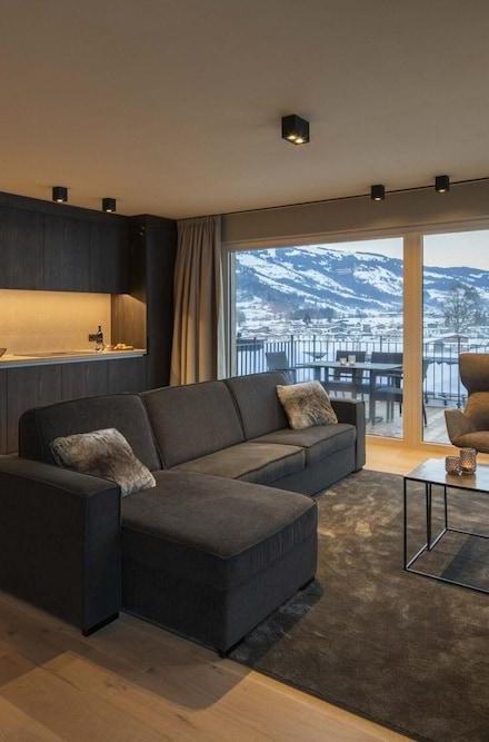 Luxurious Penthouse on the Golf Course – billede 1