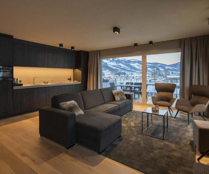 Luxurious Penthouse on the Golf Course