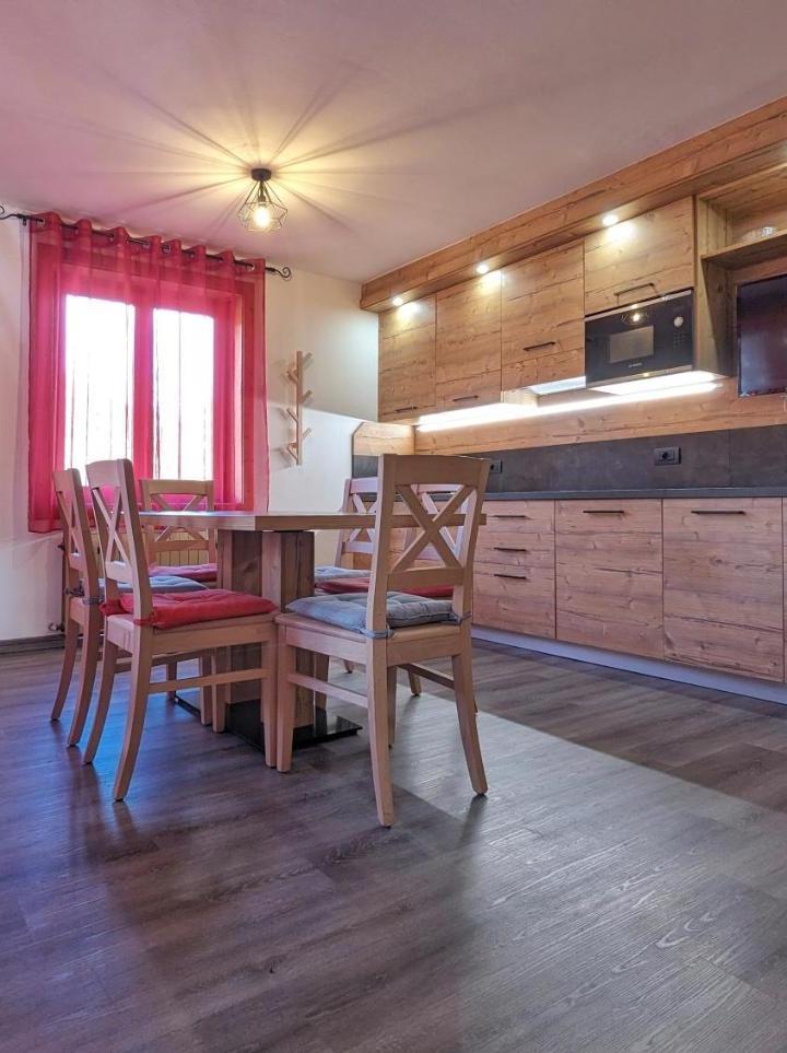 Two-Bedroom Apartment (1 sofa bed) - Free WiFi – Lg Apartment Livigno - Modern Alpine Comfort