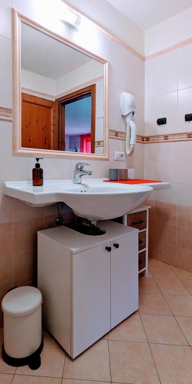 Lg Apartment Livigno - Modern Alpine Comfort – billede 7