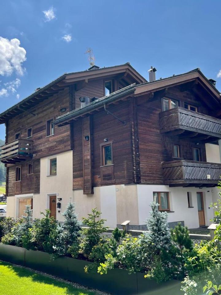 Two-Bedroom Apartment (1 large bed) - Free WiFi – Casa Severina