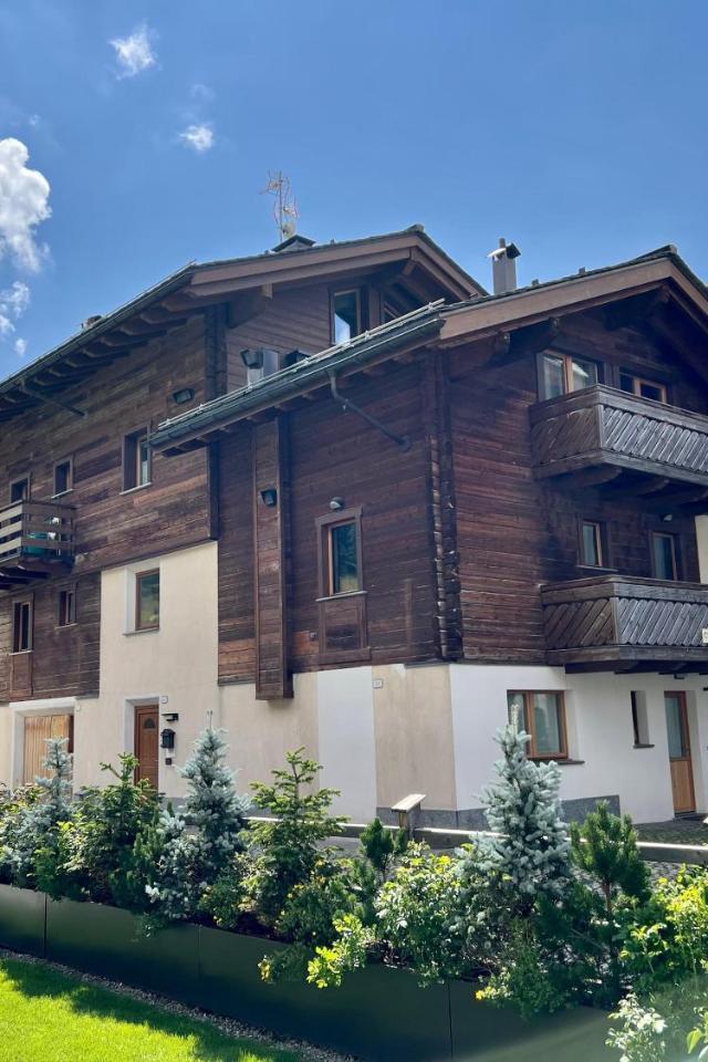 Casa Severina