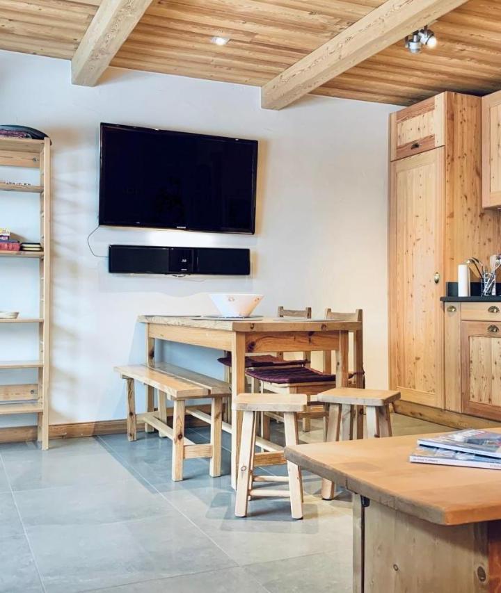 Apartment (2 single beds) – #Ah11 the Mountain Charmer