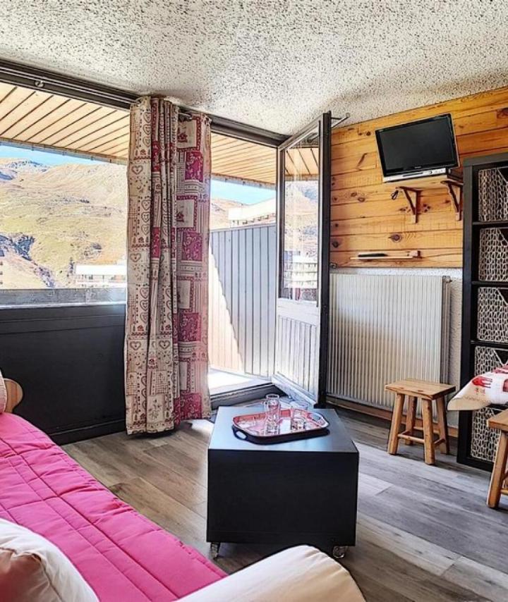 Studio – Residence Aravis - Studio Entierement Renove · Centre Station · Balcon Mae-1244