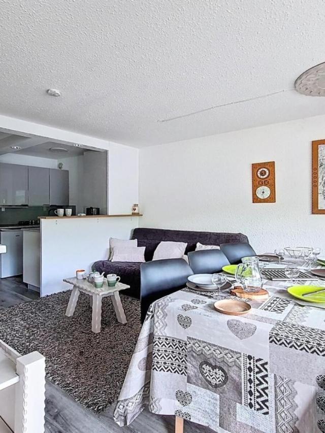 Residence Aravis - Appartement Confortable · Centre Station · Balcon Mae-2144