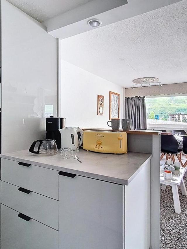 Residence Aravis - Appartement Confortable · Centre Station · Balcon Mae-2144 – billede 6