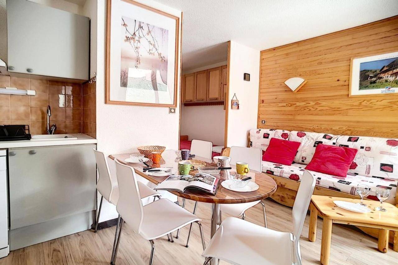 Residence Ski Soleil - Appartement Lumineux · Depart Ski Aux Pieds · Terrasse Mae-1054, Les Menuires