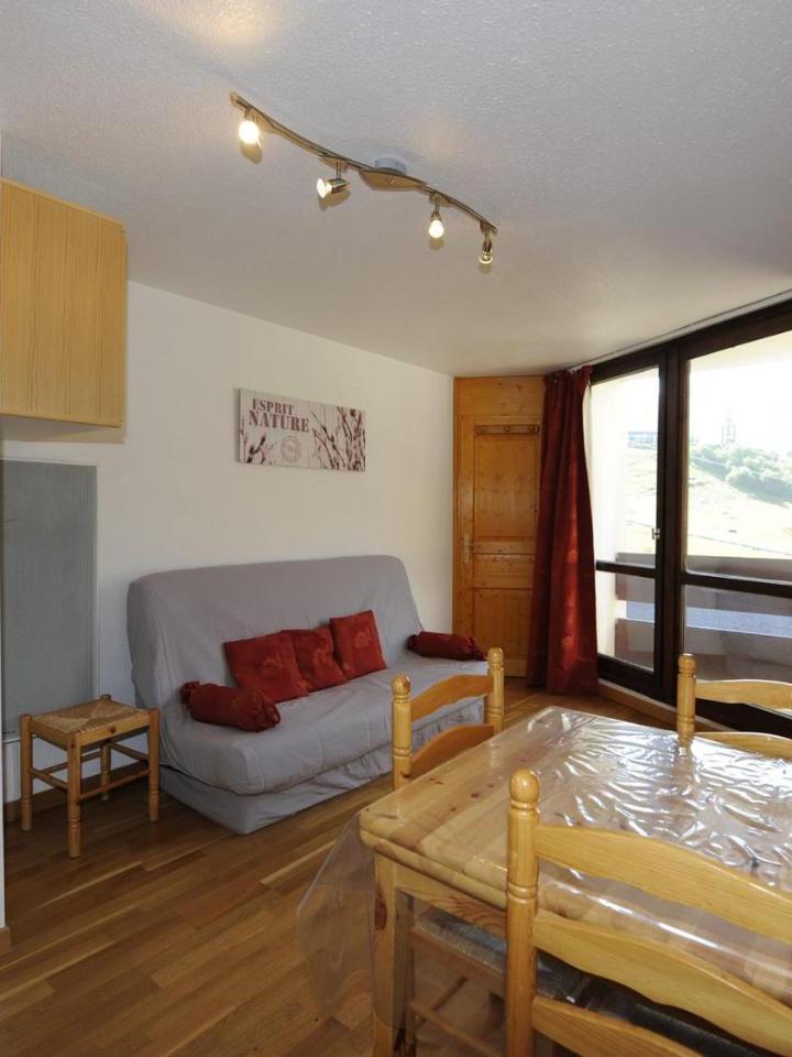 Studio – Studio Confortable Avec Balcon, Depart Skis Aux Pieds - Fr-1-344-539