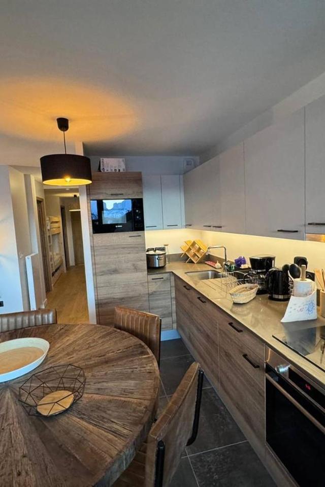 Alpe D'huez Houses - Chez Cathy - Fermes de L'alpe - Fabuleux 2 Chambres Neuf Pour 6 Personnes – billede 3