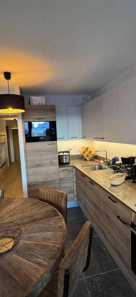 Alpe D'huez Houses - Chez Cathy - Fermes de L'alpe - Fabuleux 2 Chambres Neuf Pour 6 Personnes – billede 3
