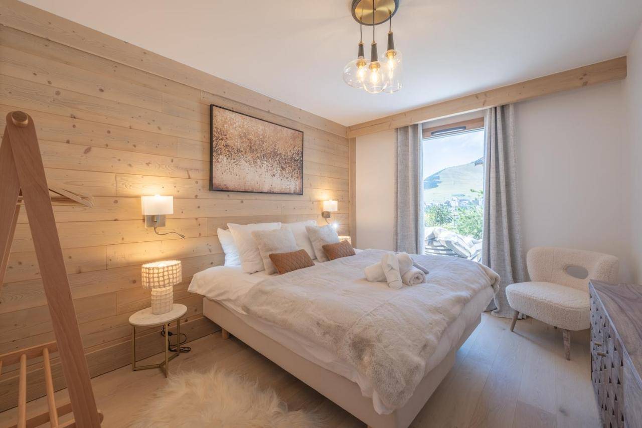 Alpe D'huez Houses - Chez Come, Nid Douillet Dans Residence SPA 5 Etoiles, Skis Au Pied, Avec Vue Et Jardin, Alpe d'Huez