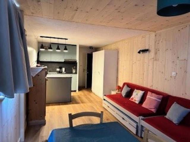 Residence Trois Vallees - Studio Pour 3 Personnes a Proximite Des Commerces . Mae-7764