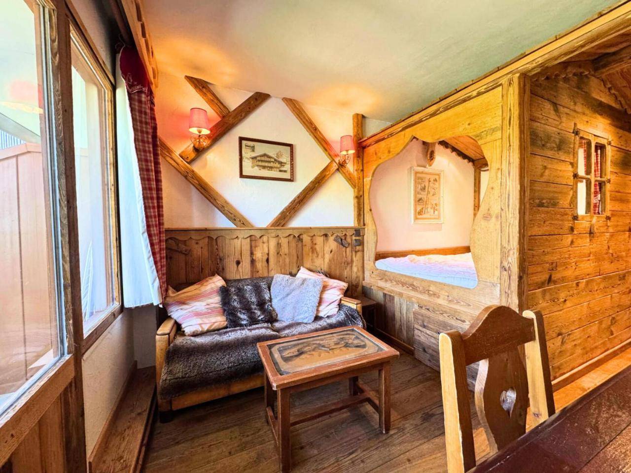 Residence Necou - Studio Avec Lit Clos Savoyard Au Bord Des Pistes Pour 4 Personnes Mae-5374, Les Menuires