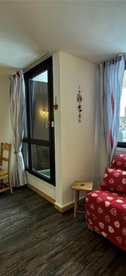 Studio (Bedroom#1: 2 single beds) – Studio Cosy Pour 2 Pers, Les Menuires - Ski Aux Pieds, Balcon, Proche Commerces - Fr-1-452-217