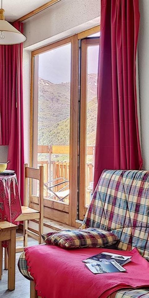 Appartement Lumineux 2 Pieces Au Pied Des Pistes Avec Balcon - Fr-1-344-1026 – Les Menuires