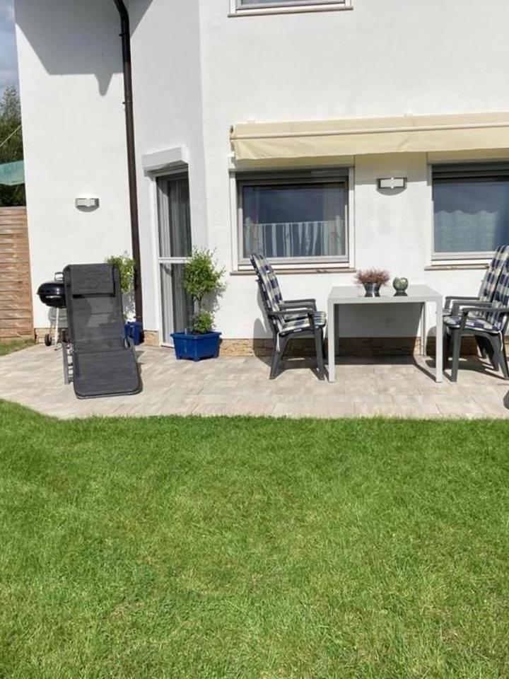 Two-Bedroom Apartment with Terrace (2 single beds) - Free WiFi – Appartement Muhltal