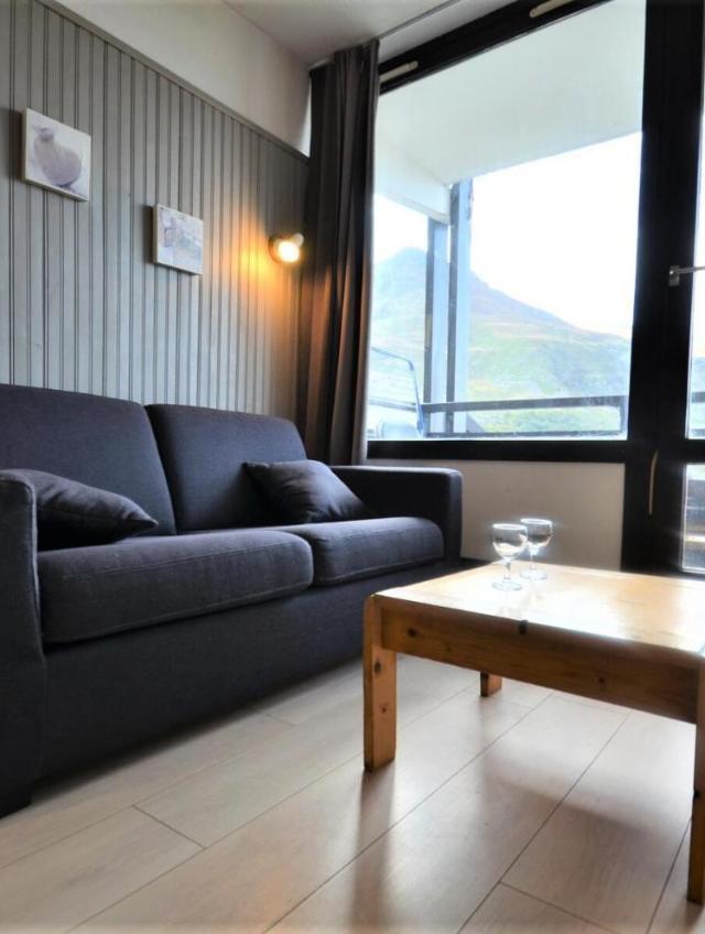 Residence Villaret - Grand Studio Coin Chambre Separe Cuisine Equipee Aux Menuires Pour 4 Personnes Mae-5274