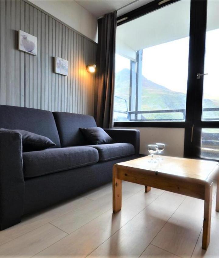 Studio – Residence Villaret - Grand Studio Coin Chambre Separe Cuisine Equipee Aux Menuires Pour 4 Personnes Mae-5274