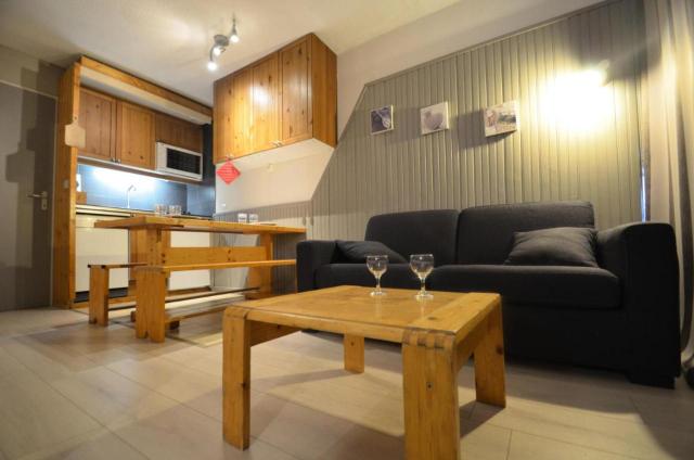 Residence Villaret - Grand Studio Coin Chambre Separe Cuisine Equipee Aux Menuires Pour 4 Personnes Mae-5274 – bild 5