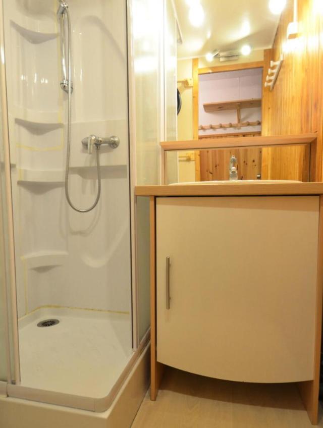 Residence Villaret - Grand Studio Coin Chambre Separe Cuisine Equipee Aux Menuires Pour 4 Personnes Mae-5274 – bild 10