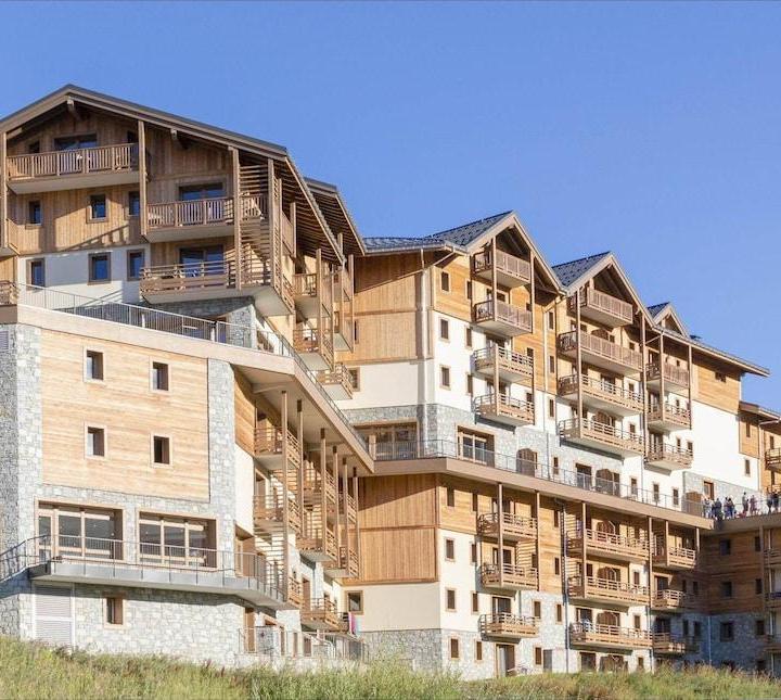 Apartment (1 Double Sofa Bed and 4 Twin Beds) – Apartment in France with Heated Pool & SPA