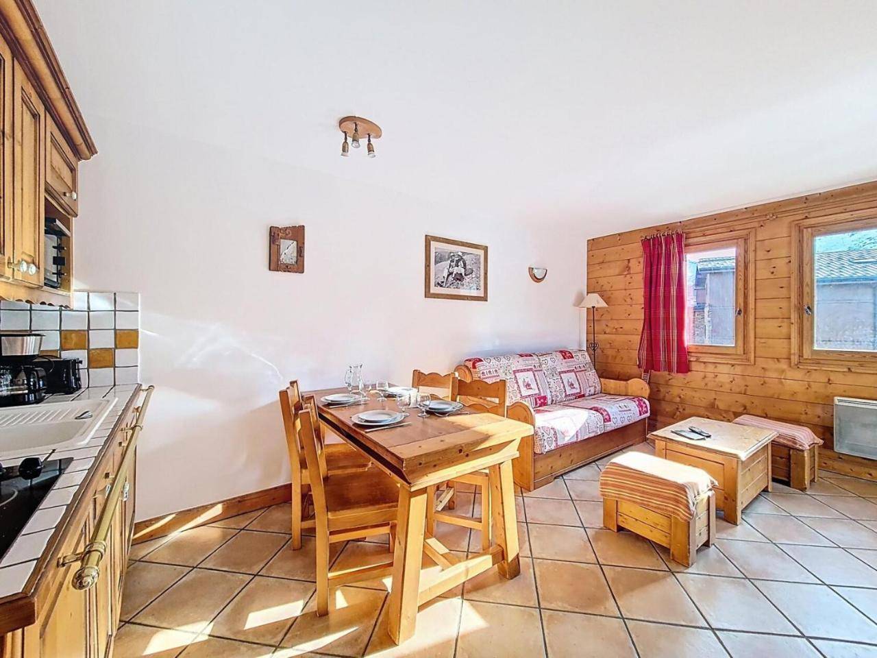 Residence Hameau Des Airelles - Appartement Spacieux. Balcon. Piscine. Proche Des Pistes Mae-4663, Les Menuires