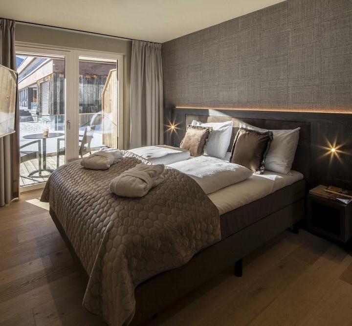 Apartment (1 Double Sofa Bed and 2 Large Twin Beds) – Luxurious Apartment on the Golf Course