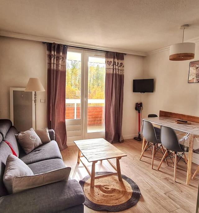 Les Bergers Au Pied Des Pistes & Piscine -Sauna & Balcon Sud