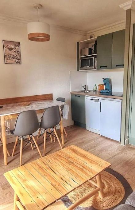 Les Bergers Au Pied Des Pistes & Piscine -Sauna & Balcon Sud – billede 3