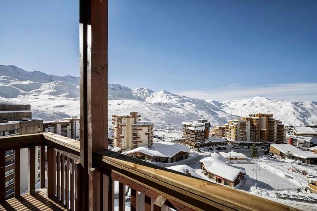 Luxury Penthouse with Mountain View & Fireplace – billede 2