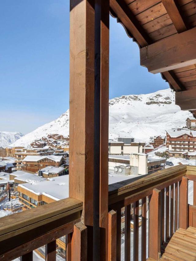 Luxury Penthouse with Mountain View & Fireplace – bild 7
