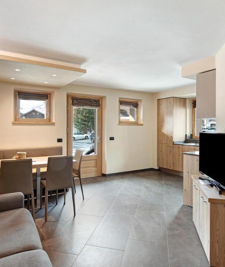 Two-Bedroom Deluxe Apartment with Garden View (2 single beds) - Free WiFi – Rasia Residence Relax Mountain