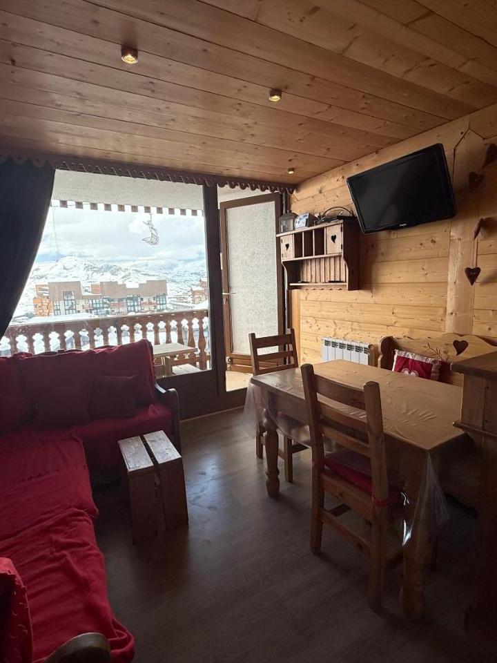 One-Bedroom Apartment (2 single beds and 1 double bed) - Free WiFi – Val-Thorens - Studio Cabine Centre Station Et Pied Des Pistes