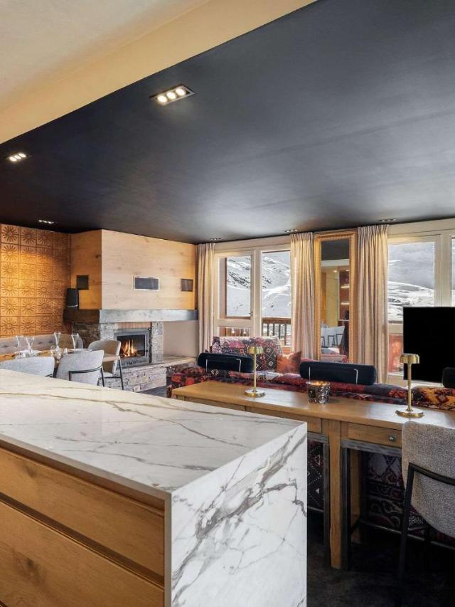 Luxurious Apartment with Ski-In And Out Access in Centre – bild 9