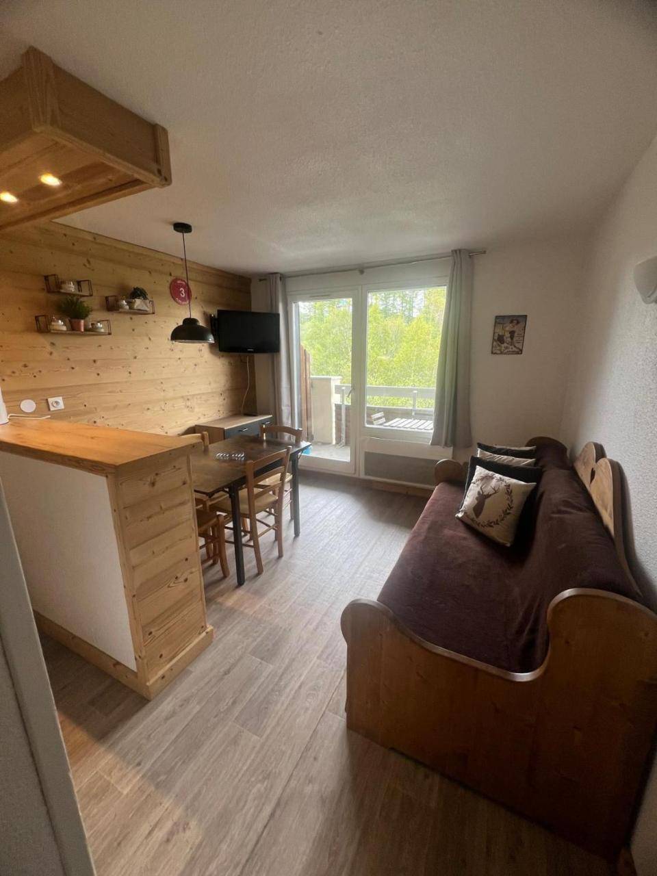 Residence Ecrin D'huez-1ch-5pers-Les Bergers-Alpe D'huez, Alpe d'Huez