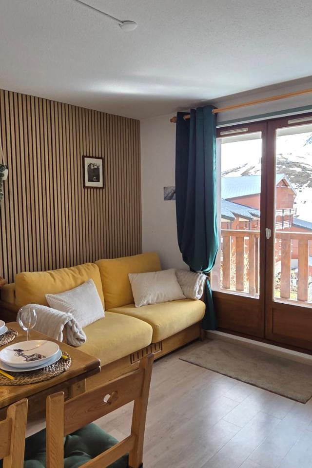 Val Thorens, Ski-In Ski-Out 1 Bedroom Apt for 4 with Fiber, South-Facing & Mountain Views – bild 4