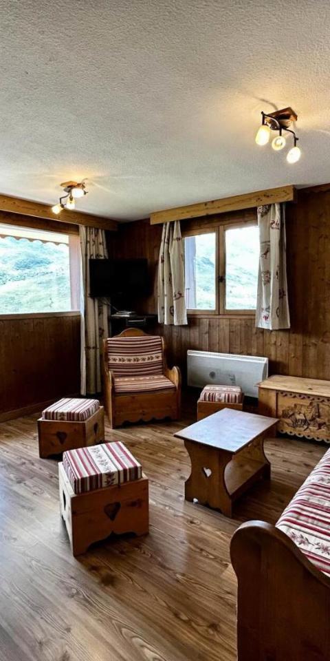Residence Courmayeur - Appartement Chaleureux Ski Aux Pieds Pour 8 Personnes Mae-3804 – Les Menuires